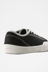 Village PM 1.30 PM Black / Whisper White